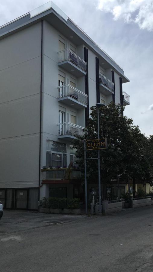 Hotel Glenn Rimini Kültér fotó