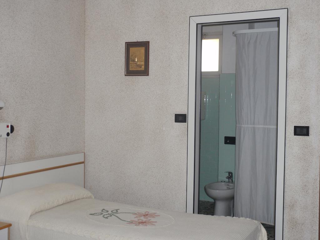 Hotel Glenn Rimini Kültér fotó