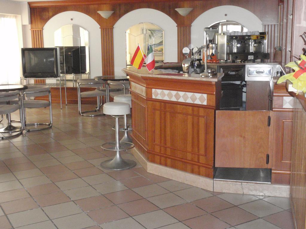Hotel Glenn Rimini Kültér fotó