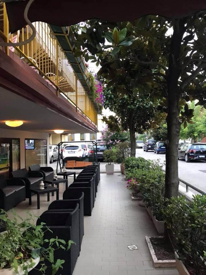 Hotel Glenn Rimini Kültér fotó